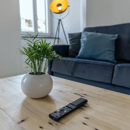 In The Center With Free Parking * Biel