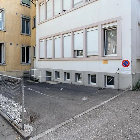 Lägenhet In The Center With Free Parking *